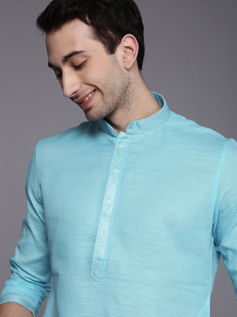 

Manyavar Men Turquoise Blue Regular Kurta with Pyjamas