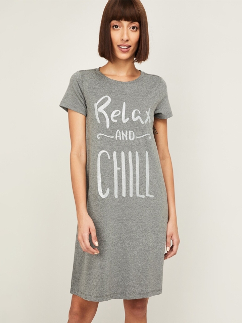 

Ginger by Lifestyle Women Grey Melange Printed Nightdress