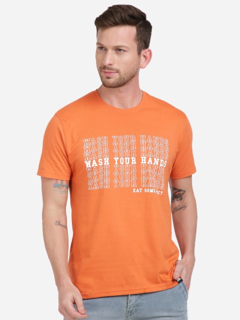 

MASH UNLIMITED Men Orange Typography Printed Slim Fit T-shirt