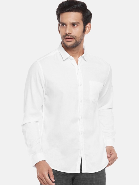 

BYFORD by Pantaloons Men White Slim Fit Casual Shirt