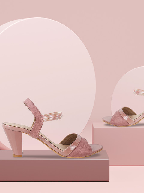 

Mochi Women Pink Textured Block Heels