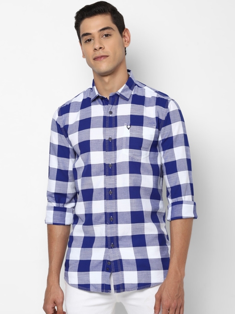 

Solly Jeans Co Men Blue & White Comfort Buffalo Checked Pure Cotton Casual Shirt