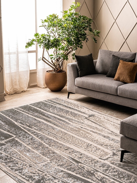 

DDecor Taupe Printed Medium Carpet