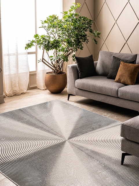 

DDecor Cream-Coloured & Grey Geometric Carpet