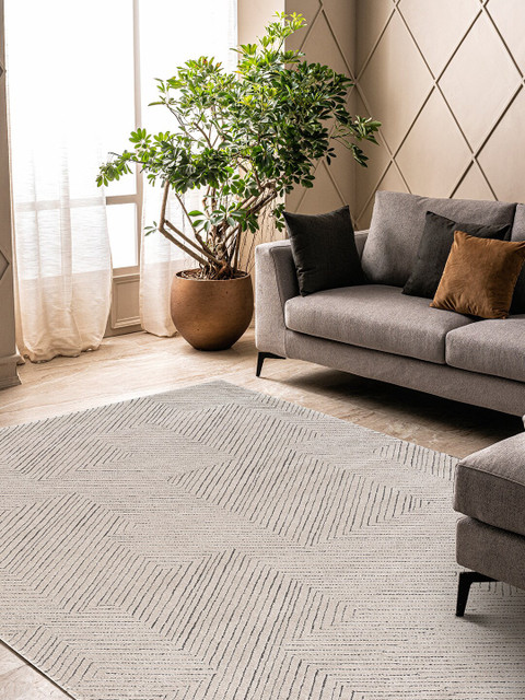 

DDecor Beige & Grey Geometric Medium Carpet