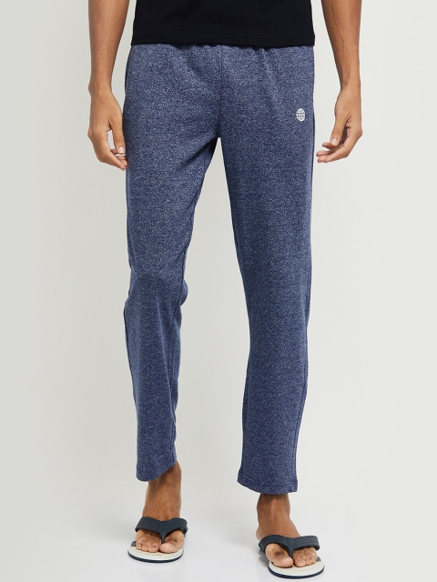 

max Men Blue Solid Track Pants
