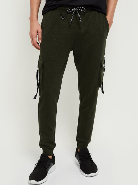

max Men Olive Green Solid Cargo Joggers