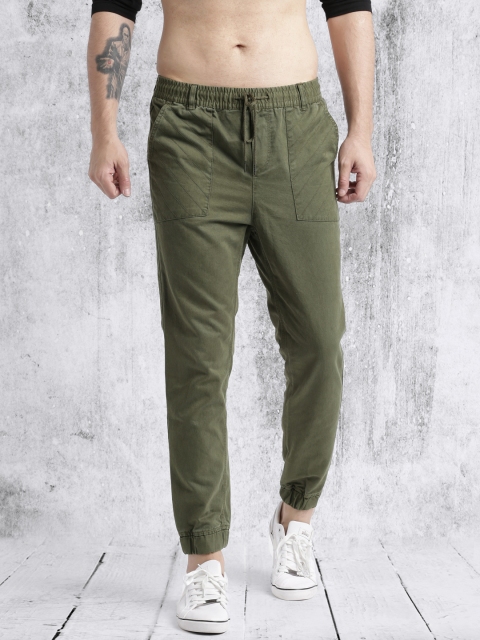 

Roadster Men Olive Green Regular Fit Solid Joggers