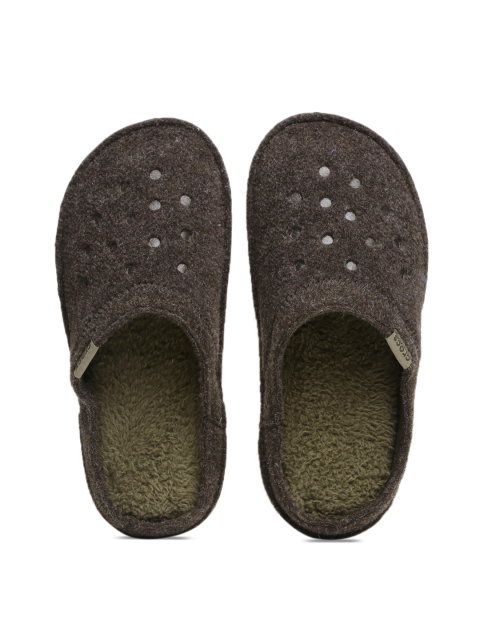 

Crocs Unisex Brown Classic Slippers