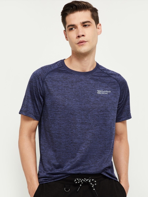 

max Men Blue Colourblocked T-shirt