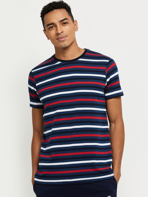 

max Men Blue & Multi and Variegated Striped T-shirt