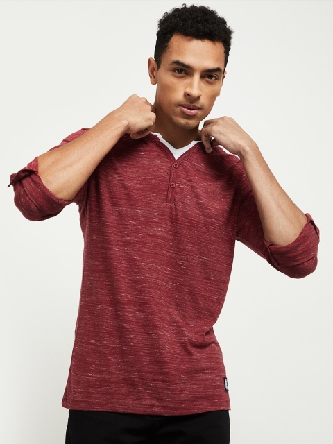 

max Men Maroon & White Henley Neck Slim Fit T-shirt