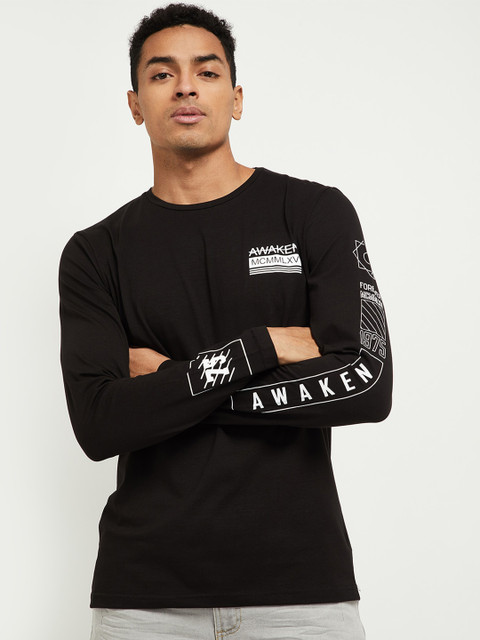 

max Men Black Typography Printed T-shirt