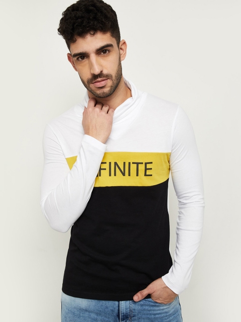 

max Men White and Black Colourblocked Pure Cotton T-shirt