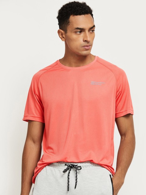 

max Men Peach-Coloured T-shirt