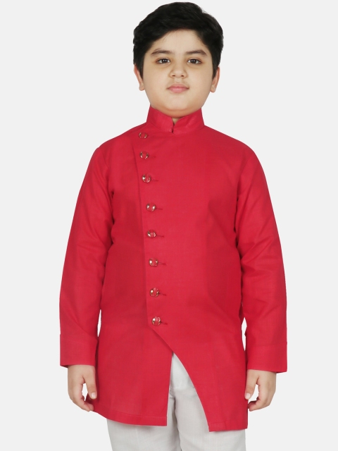 

SG YUVRAJ Boys Red Thread Work Kurta