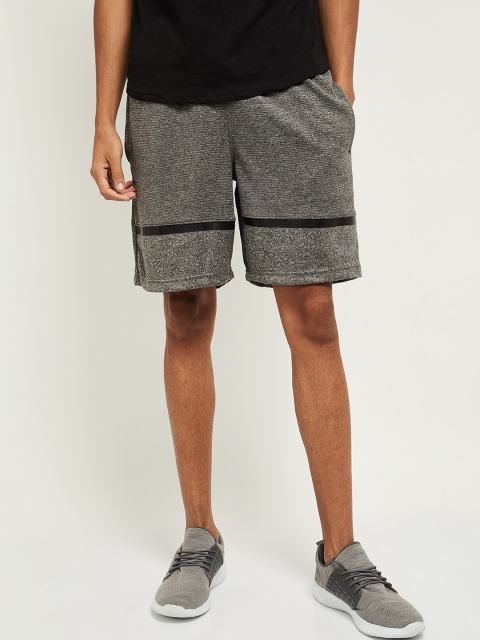 

max Men Grey Melange Mid-Rise Regular Shorts