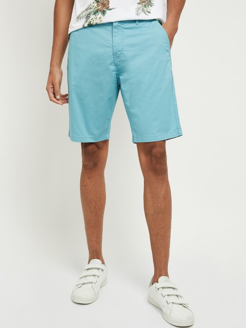 

max Men Blue Mid-Rise Chino Shorts