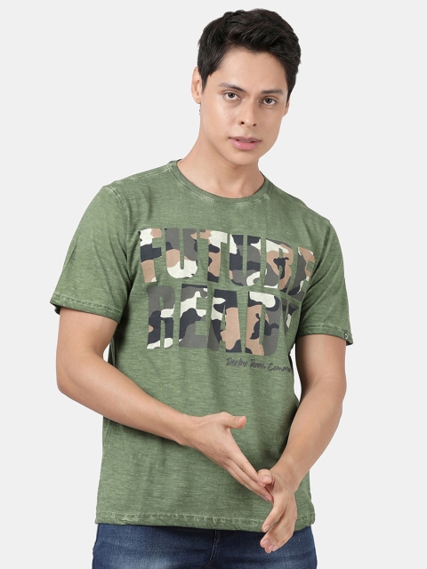 

DERBY JEANS COMMUNITY Men Olive Green Typography Printed Slim Fit T-shirt