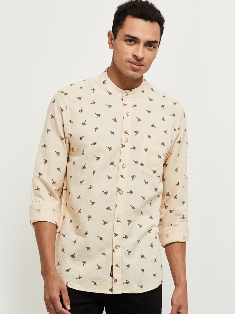 

max Men Beige Printed Casual Shirt