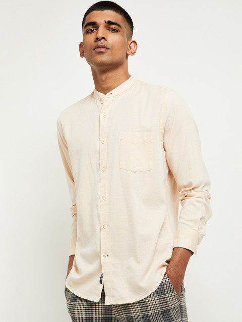 

max Men Beige Solid Casual Shirt