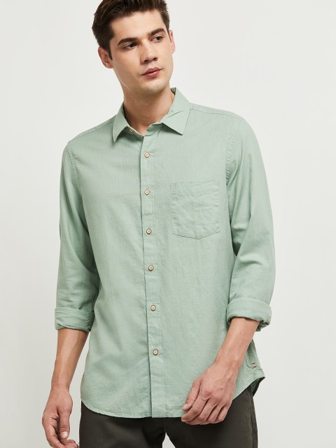 

max Men Green Solid Casual Shirt