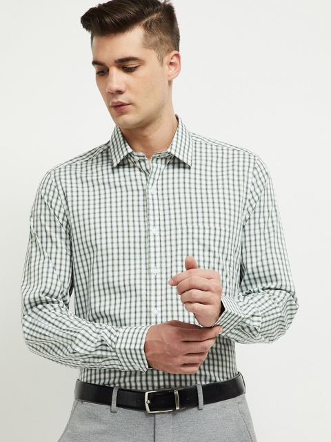 

max Men Green Checked Formal Cotton Shirt