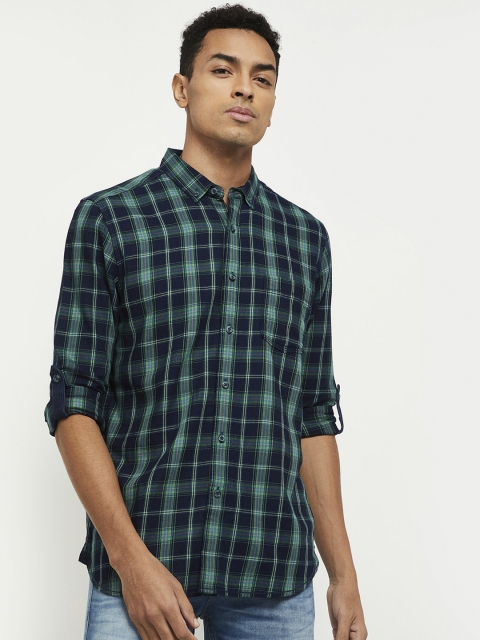 

max Men Green Checked Casual Shirt