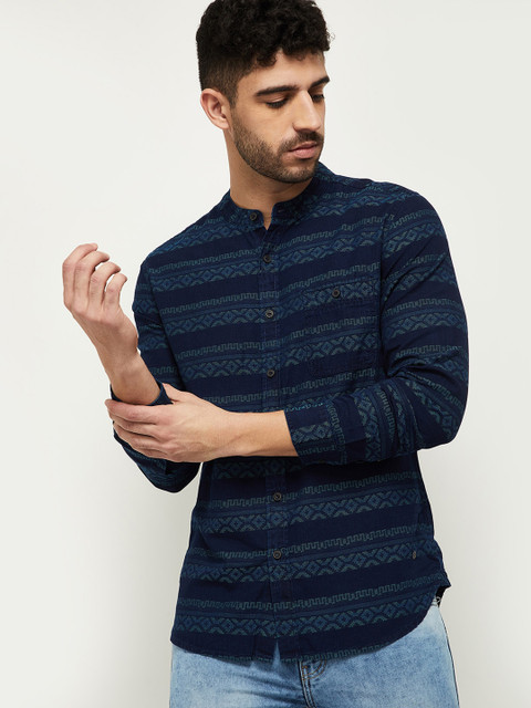

max Men Blue Horizontal Stripes Printed Casual Shirt