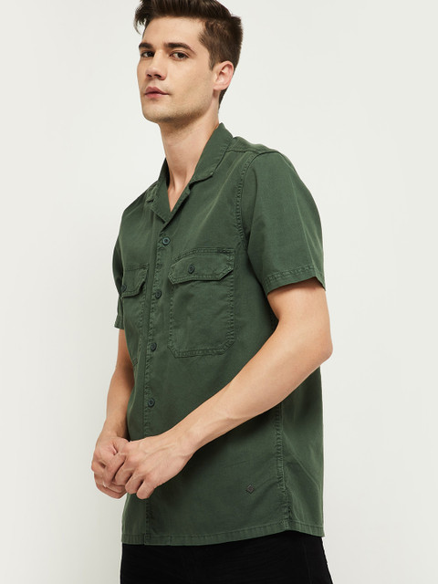 

max Men Solid Green Casual Shirt