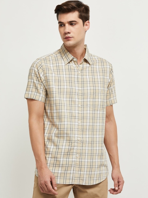 

max Men Beige Tartan Checks Checked Casual Shirt