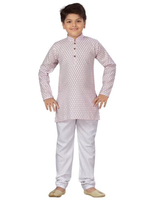 

Aj DEZInES Boys Pink Printed Pure Cotton Kurta with Pyjamas