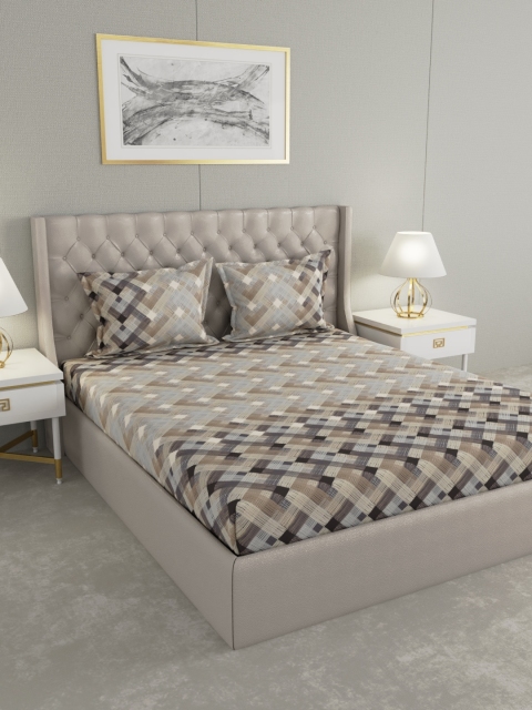 

Raymond Home Grey & Brown Geometric 160 TC King Bedsheet with 2 Pillow Covers