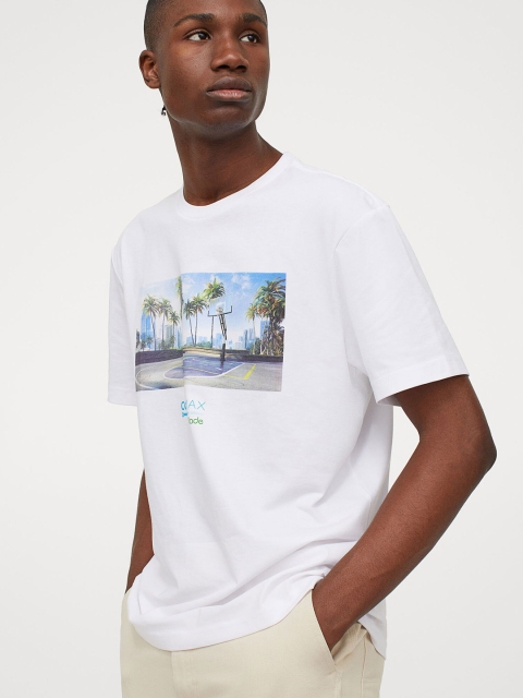 

H&M Men White Printed Regular Fit COOLMAX T-shirt