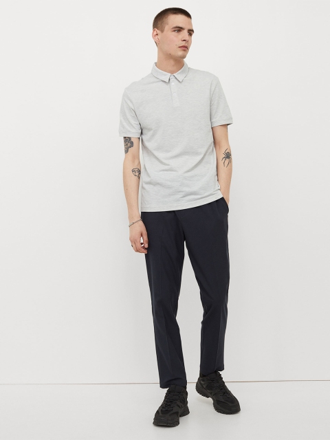 

H&M Men Grey Solid Slim Fit COOLMAX Polo Shirt