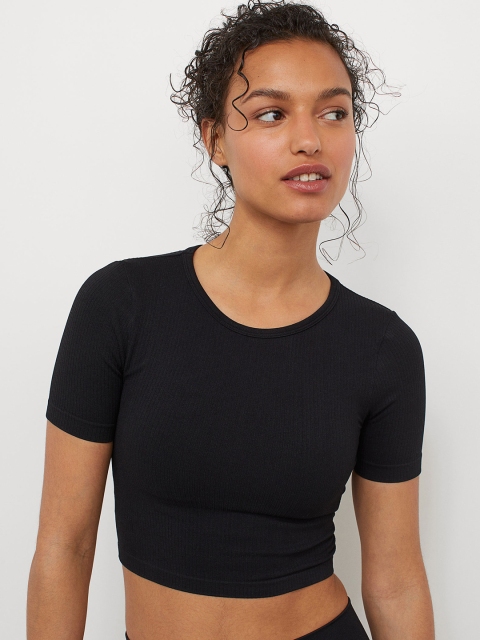 

H&M Women Black Cropped Seamless Sports Top
