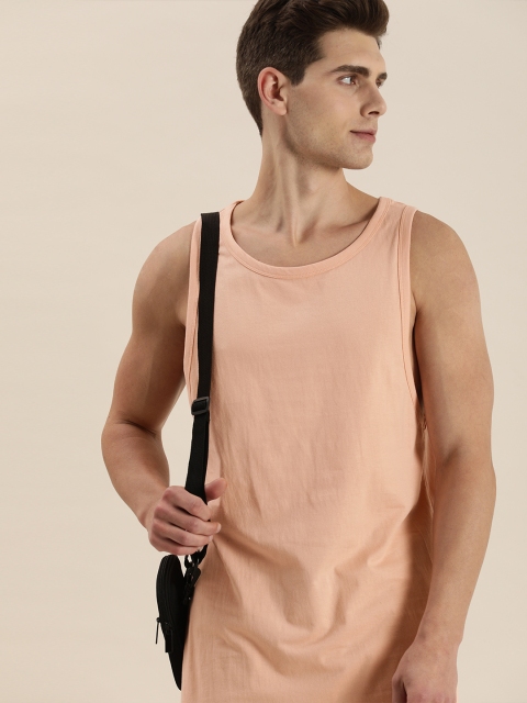 

ether Men Peach Solid Round-Neck Pure Cotton Sleeveless Casual T-shirt