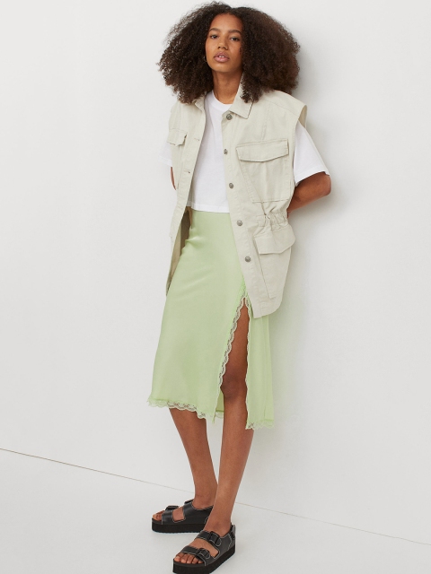 

H&M Women Green Solid Lace-trimmed Satin Skirt