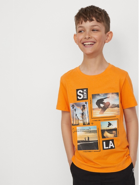 

H&M Boys Orange & Black Printed T-shirt