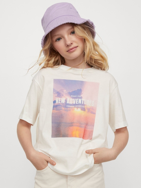 

H&M Girls White Printed Oversized Cotton T-shirt
