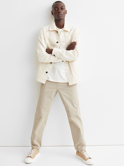 

H&M Men Beige Solid Regular Fit Twill Joggers