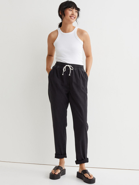 

H&M Women Black Solid Denim Joggers