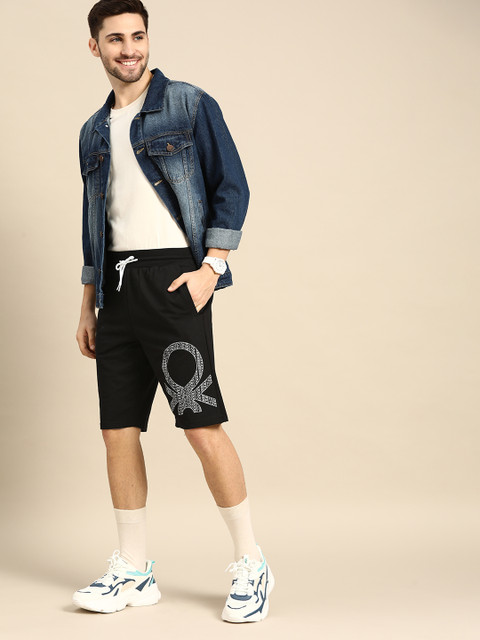 

United Colors of Benetton Men Black Brand Logo Print Mid-Rise Regular Shorts