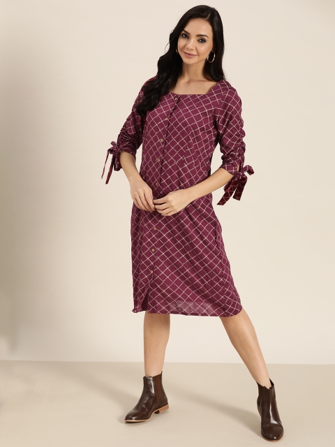

Sangria Burgundy & Beige Geometric Print A-Line Dress