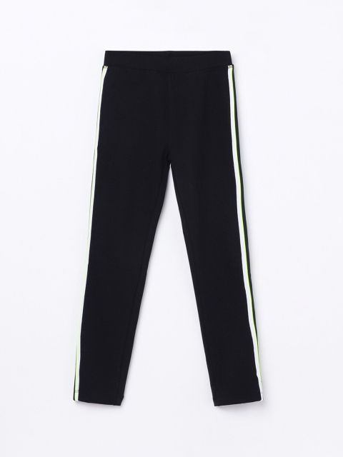 

Fame Forever by Lifestyle Girls Black Solid Cotton Ankle-Length Leggings