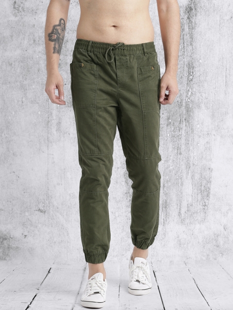 

Roadster Men Olive Green Solid Joggers