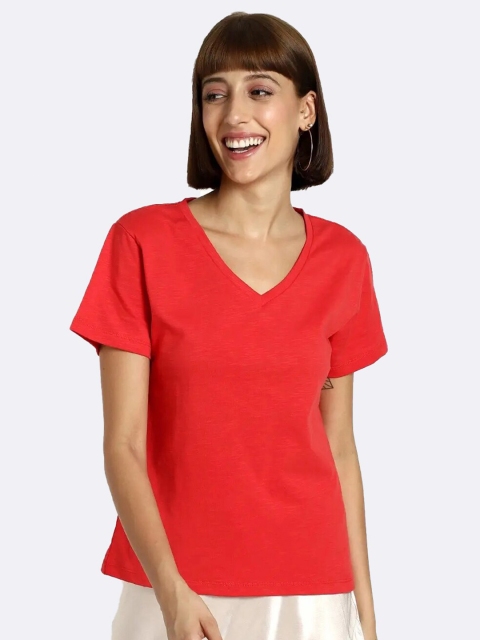 

Bewakoof Women Red V-Neck Pure Cotton T-shirt
