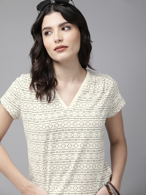 

Roadster Beige & Black Geometric Regular Top