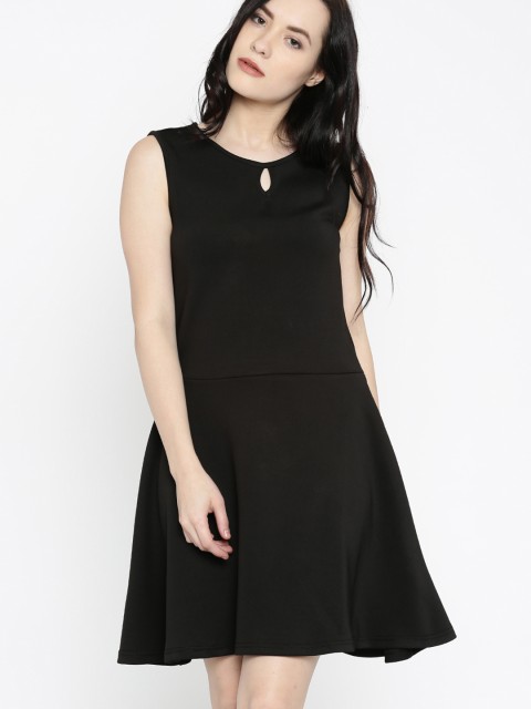 

Ms.Taken by Kriti Sanon Women Black Solid Fit & Flare Dress