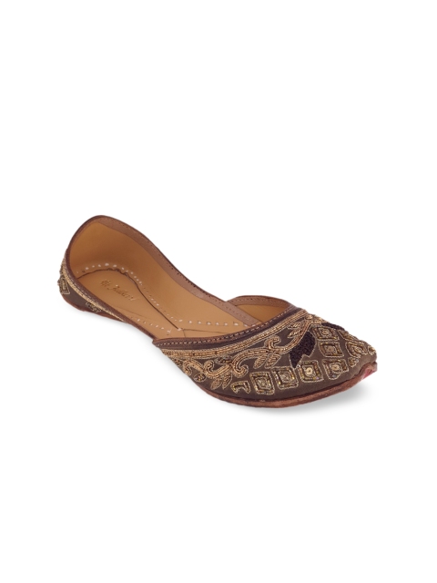 

Fulkari Women Brown Mojaris Flats